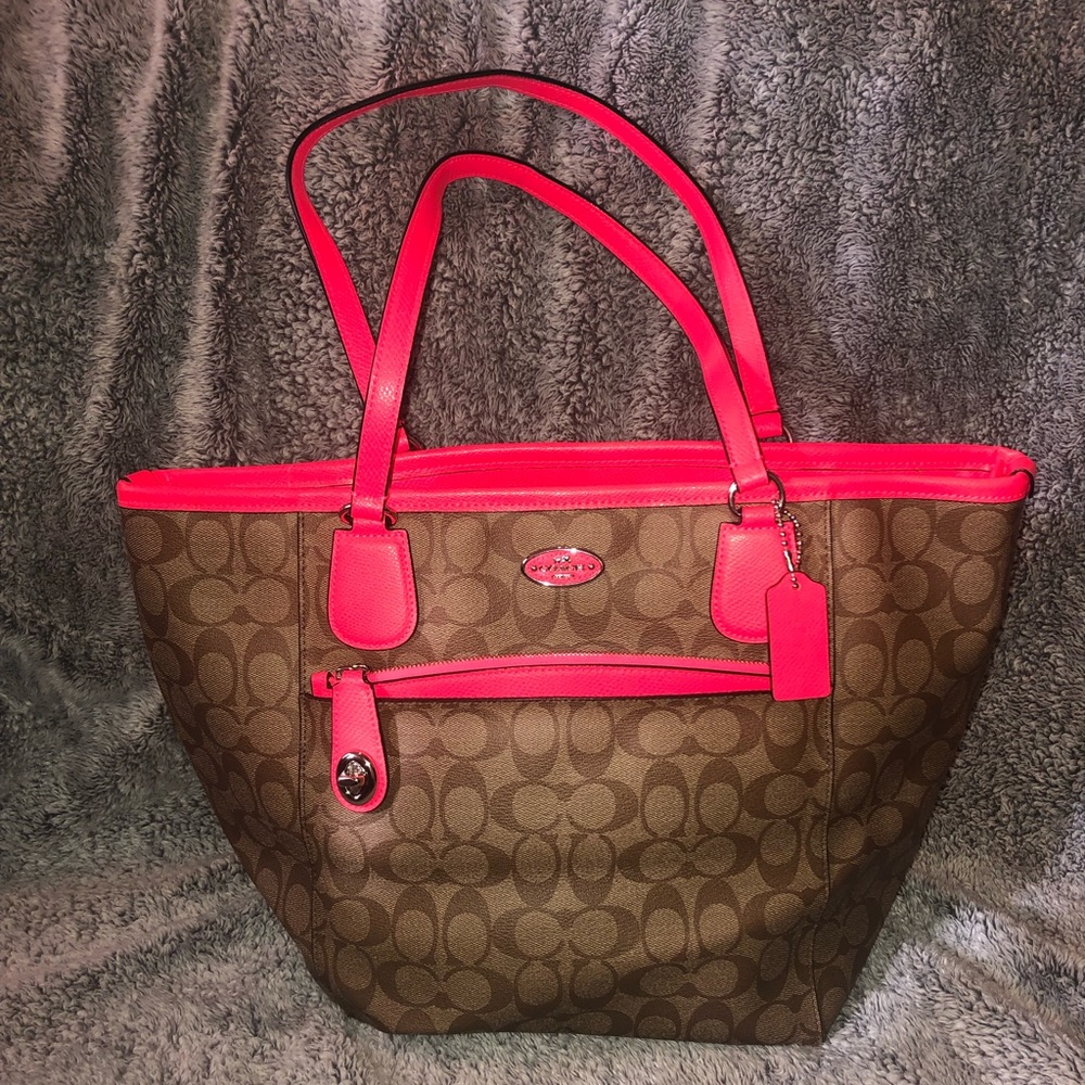 Hot pink trim- Coach tote